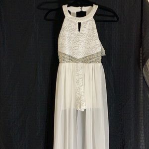 Girls size 10 white romper dress worn once